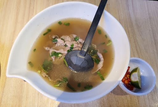 So Pho (Causeway Point)