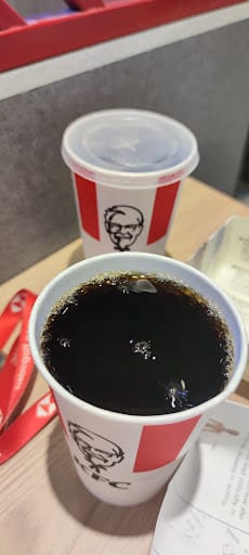 KFC PAYA LEBAR QUARTER - PLQ