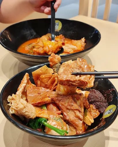 Gong Yuan Ma La Tang 宫源麻辣烫 @ Funan Mall