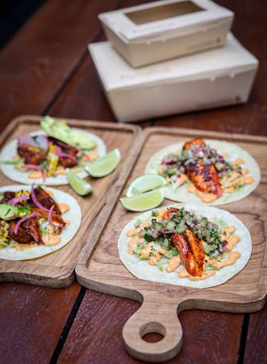 Lucha Loco - Mexican Cocina Y Mezcaleria