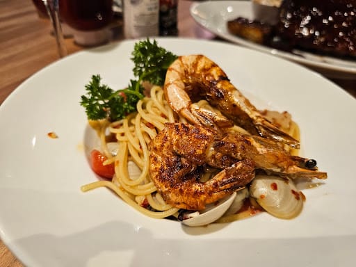 Buddy Hoagies Steak & Grill Restaurant (Rendezvous Hotel Singapore )