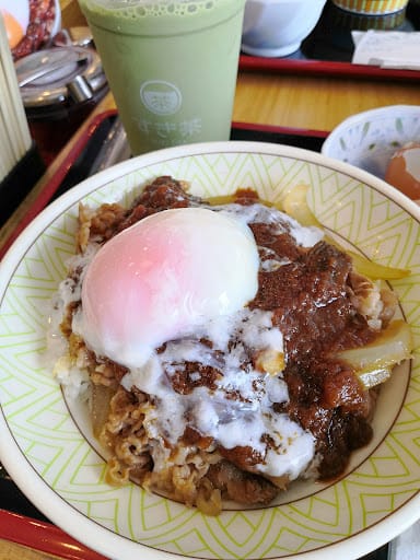 Sukiya Gyudon . Japanese Curry Rice (Changi City Point)