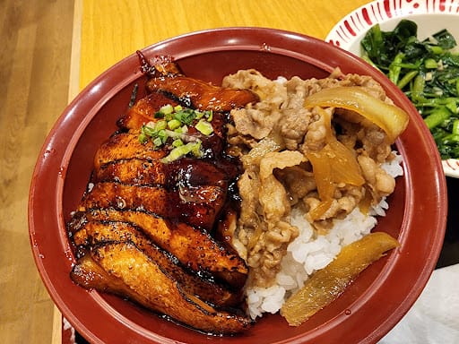 Sukiya Gyudon . Japanese Curry Rice (Changi City Point)