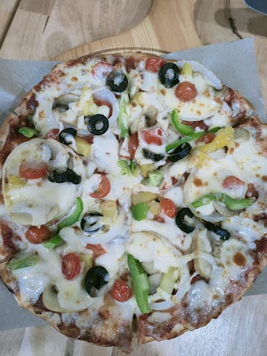 GOURMET PIZZA TO GO!