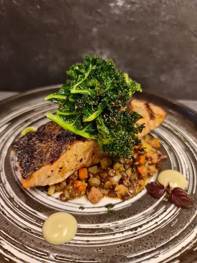 Black Pearl Steakhouse