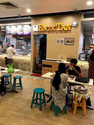 Encik Tan (Bedok Mall)