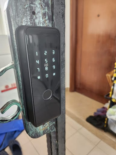 Lockwin Specialist Pte Ltd - Lock Services (SG)