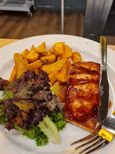 Eighteen Chefs Star Vista