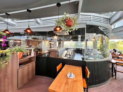 Dan's Steaks - Bar & Grill (Star Vista)