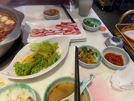 Shi Li Fang Hot Pot @ The Star Vista