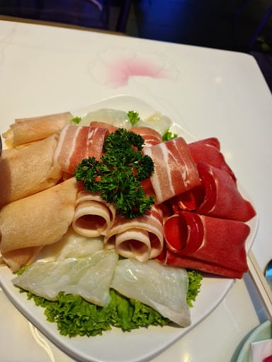 Shi Li Fang Hot Pot @ The Star Vista