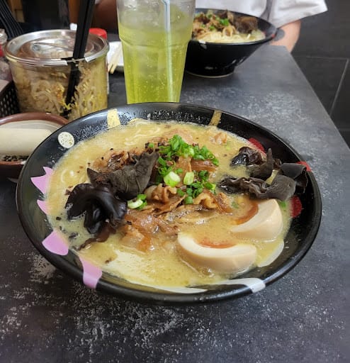 Ramen Keisuke Tonkotsu King Four Seasons