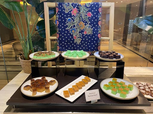 Nyonyas & Gentlemen Restaurant