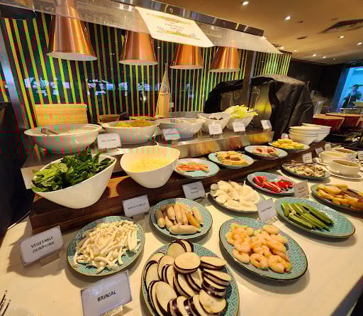 Nyonyas & Gentlemen Restaurant