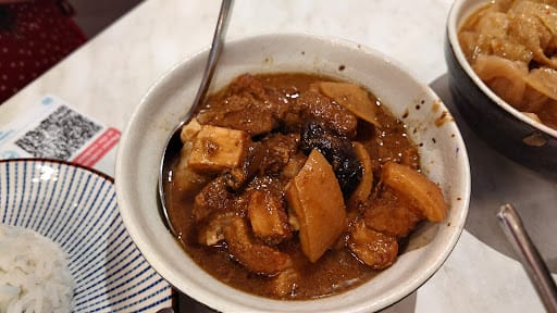 Tingkat PeraMakan @ Paya Lebar Quarter