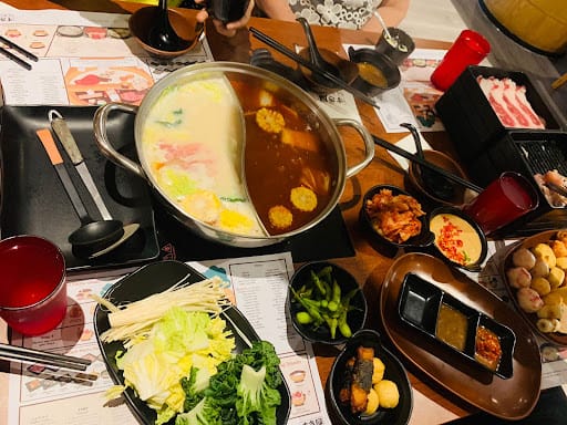 Suki-Ya (All you can eat shabu shabu) - Marina Square