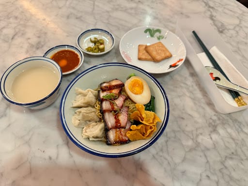 Laifaba Wanton Noodles & Roasted Meats