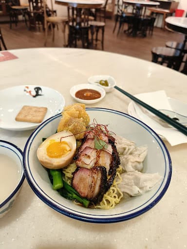 Laifaba Wanton Noodles & Roasted Meats