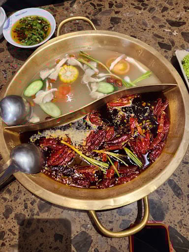 Xiao Long Kan Hotpot (Bedok)