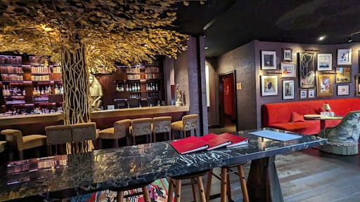 Whiskey Library & Jazz Club