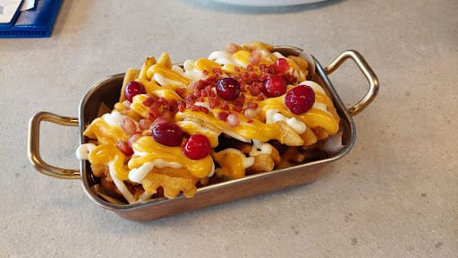 COLLIN'S® Shaw Plaza