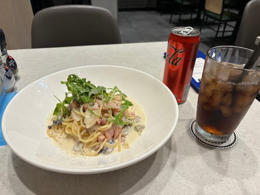 COLLIN'S® Shaw Plaza