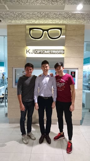 KJ Optometrists (Plaza)