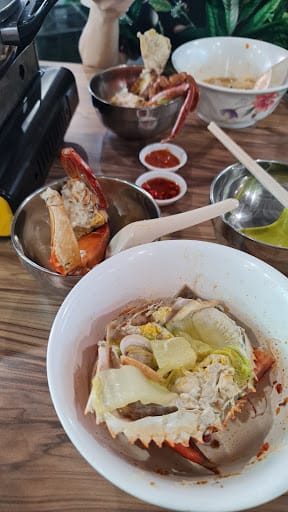 Wen Wen Big Prawn Mee 文文排骨大虾面