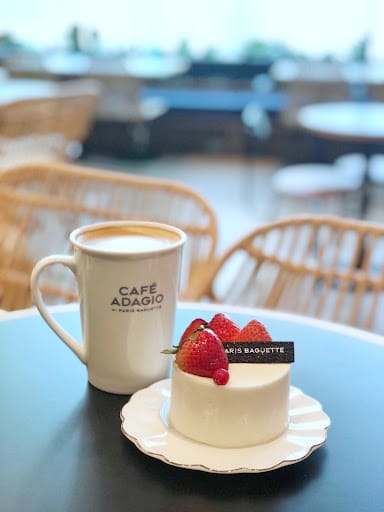 Paris Baguette PLQ Mall