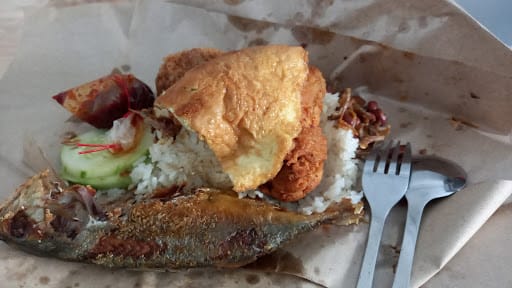 Azme Corner Nasi Lemak