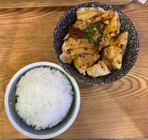 Nuodle Flagship 牛一嘴 @ Our Tampines Hub 旗舰店