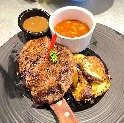 iSTEAKS @ Tampines 1