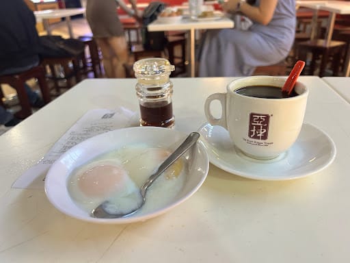 Ya Kun Family Cafe (Causeway Point)