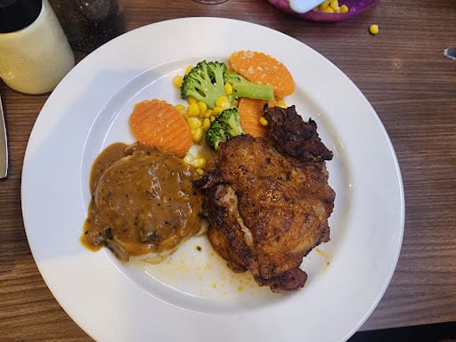 Eighteen Chefs Tampines Hub