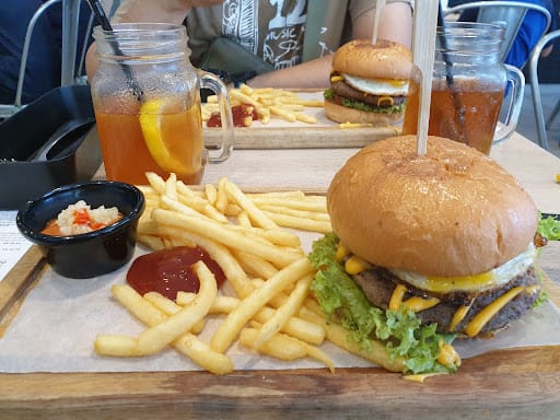 Eighteen Chefs Tampines Hub