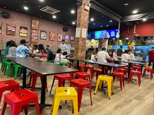 Springleaf Prata Place - The Rail Mall