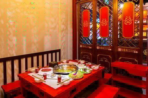 DaLongYi Hotpot - 大龙燚火锅 - 地道四川老火锅