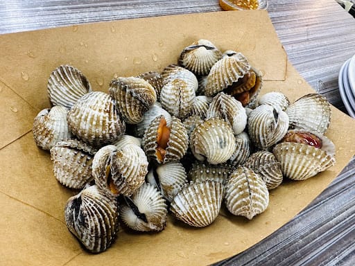 Kin Hoi (Original) Famous Thai Food