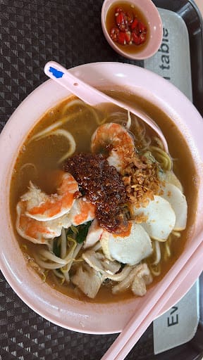 3 Sisters Prawn Noodle
