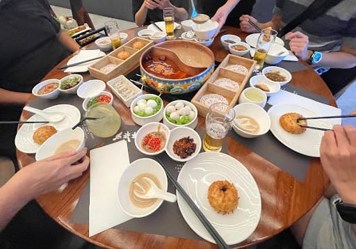 Black Knight Hotpot 黑武士火鍋