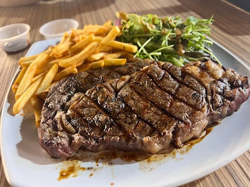 Meet 4 Meat (Beef Wellington  Gourmet Steak  Pasta & Weekend Roast)