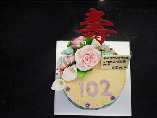 Glossy Bakes (Unwind Cafe Branch)