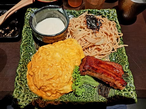 Aburi Kaisen Don Keisuke (Bugis)