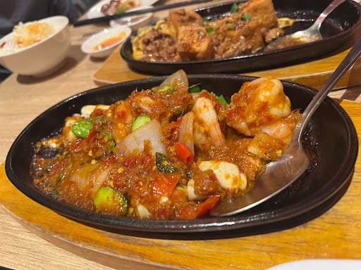 Dian Xiao Er (Causeway Point)