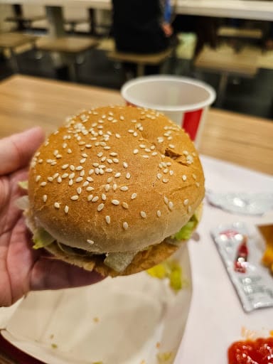 KFC (Causeway Point)