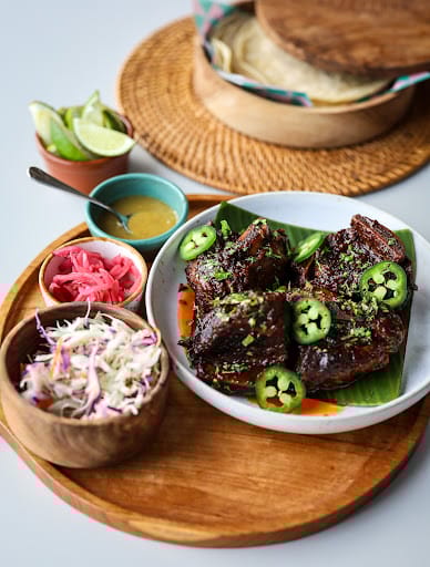 Super Loco Customs House