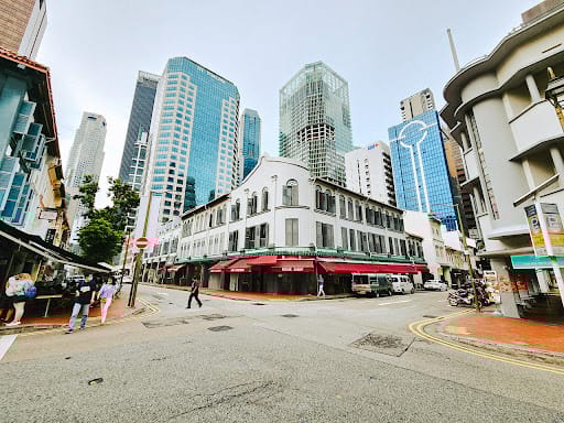 Corner Bar L'Operetta