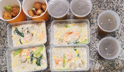 White Restaurant (Tampines Mall)