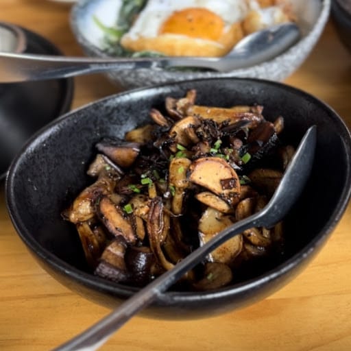 Dan's Steaks - Bar & Grill