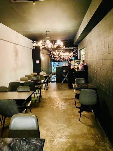 Perle Noire Oyster & Grill Bar